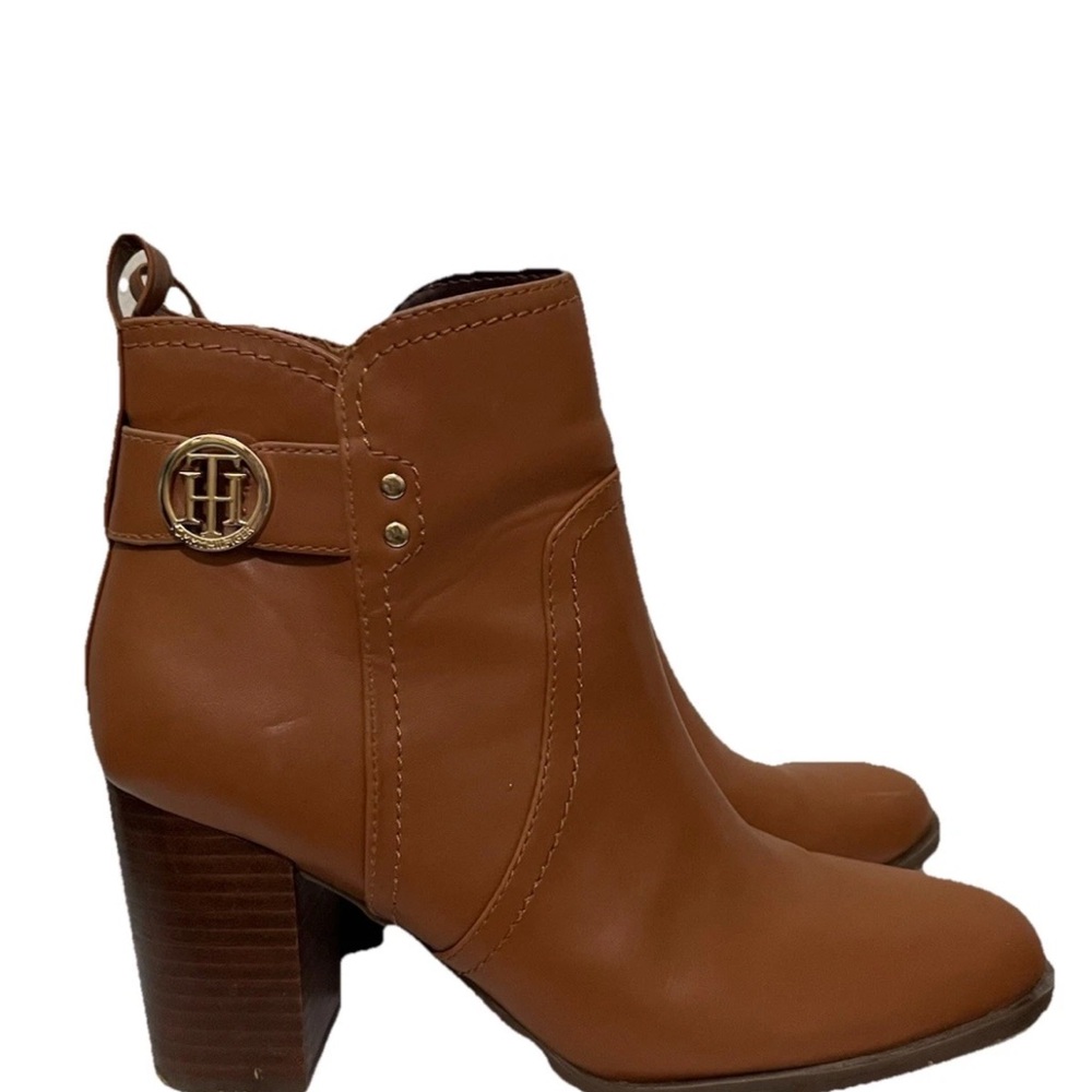 Tommy Hilfiger Size 8 Women’s Tan Ankle Boots. Casual affordable designer boots. - Picture 4 of 7